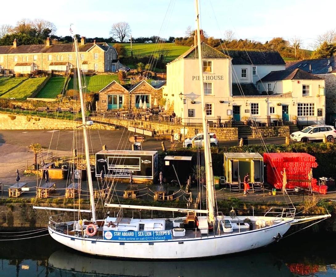 Отель Stunning Yacht Sea Lion In Charlestown Harbour, Cornwall Экстерьер фото
